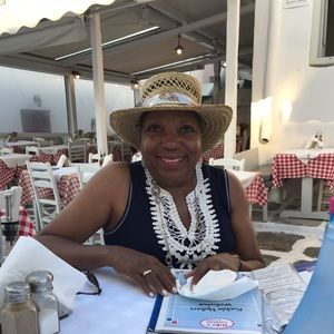 Meet your Posher, Doris